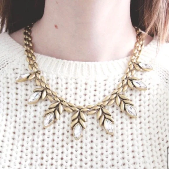 Stella & Dot | Versatile Crystal Encrusted Birdie Feather Statement Neck… - Picture 13 of 16